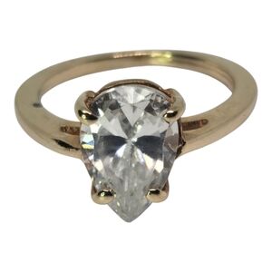 10K Yellow Gold Plated With Clear Crystal Pear Cut Gemstone Ring Sz 8